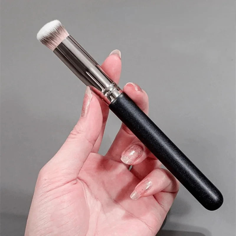 💄 Premium Dense Foundation Concealer Brush | Flawless Blending Contour